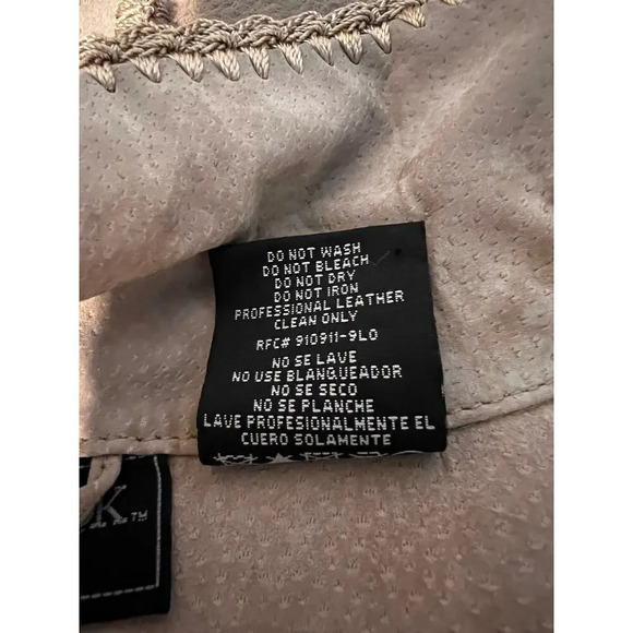 Outbrook Woman,1X tan embroidered leather tassel tie front long sleeve jacket
￼ - Picture 14 of 16